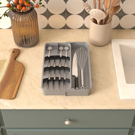 Norcho Expandable Silverware Drawer Organizer, Adjustable Utensil Tray for Kitchen Flatware Cutlery Storage, Gray Plastic